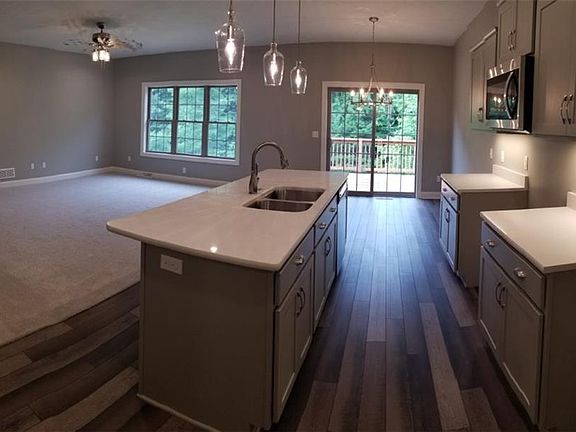 2nd image of 6224 Stonebrook Dr #21-M