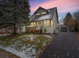 259 Homecroft Rd, Syracuse, NY 13206