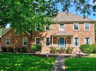 2664 River Rd, Virginia Beach, VA 23454