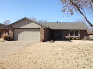 2726 Constitution Ave, Enid, OK 73703