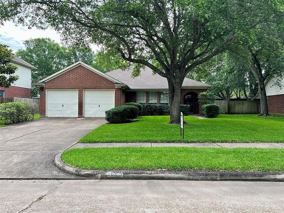 1st image of 4615 Twin Elm Dr
