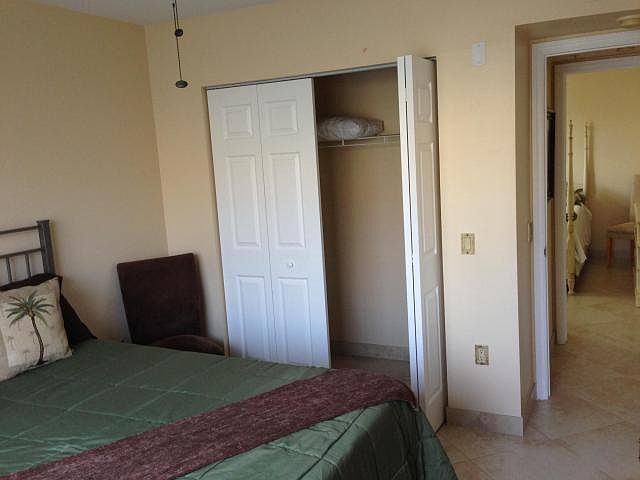 2nd image of 1216 Villa #1211
