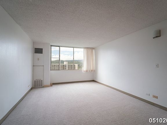 2nd image of 3045 Ala Napuaa Pl APT 319