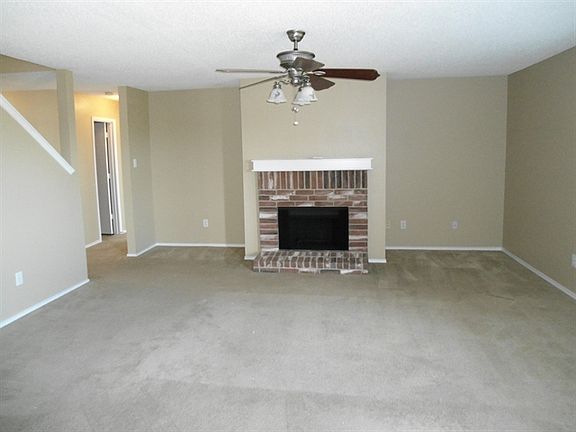 2nd image of 2709 Bissell Way