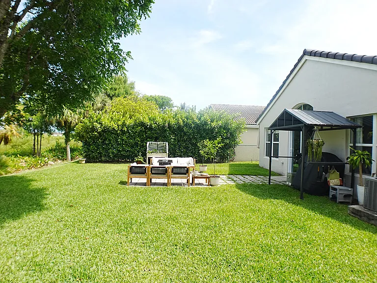 1811 SE 20th Rd — Photo 23
