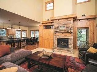 19652 Notch Rapid Ct, Bend, OR 97702