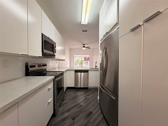 5th image of 14051 SW 49th Ct #7