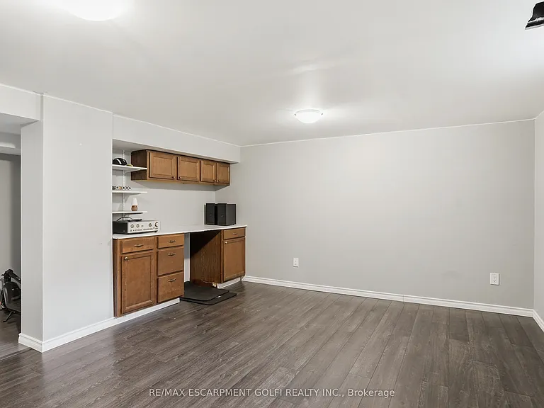 1318 Fisher Ave — Photo 16