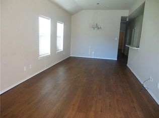 909 Walnut St, Burleson, TX 76028