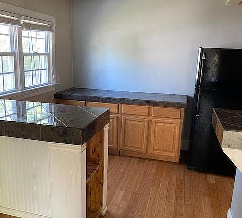 5th image of 8248 Fernwood Dr