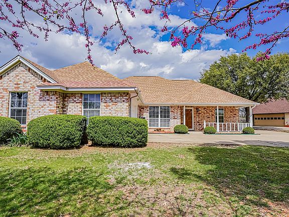 2nd image of 10519 Ravenswood Rd