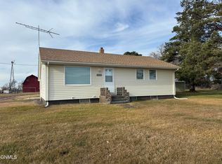 9645 2nd Ave SE, Pollock, SD 57648