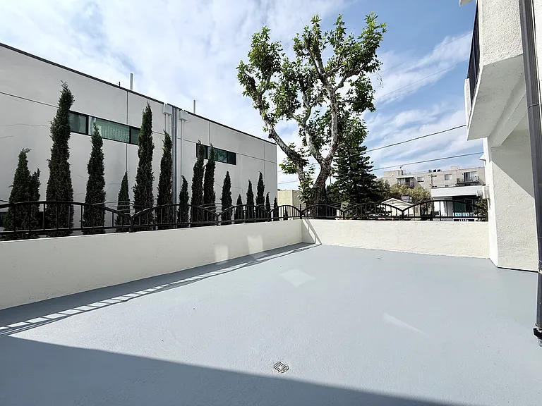 Mansfield Terrace Apartments — Photo 59