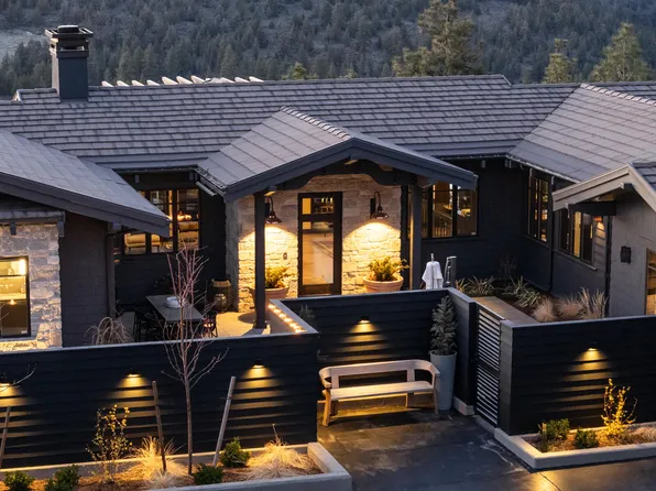 3467 NW Greenleaf Way, Bend, OR 97703
