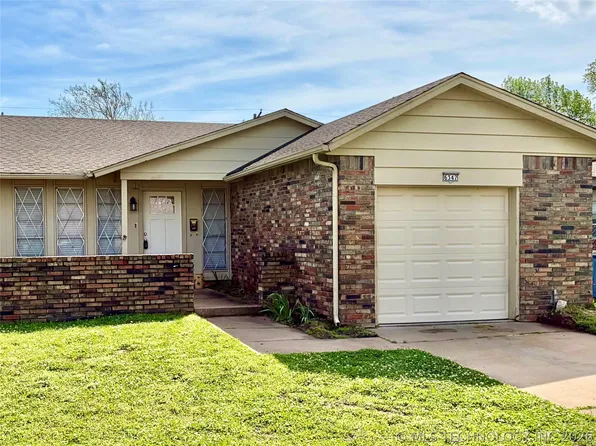 6347 S Madison Pl, Tulsa, OK 74136