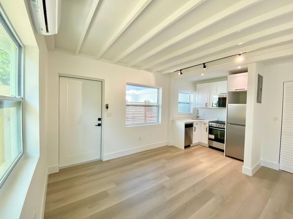 4811 N Flagler Dr #2