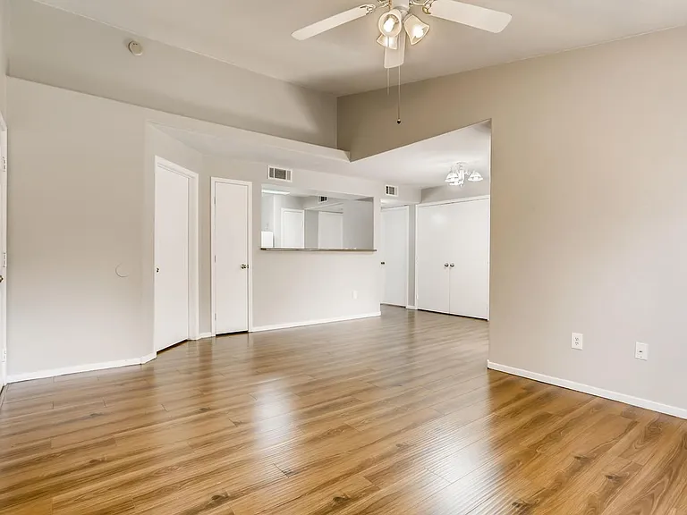 555 E Silverado Ranch Blvd #2012-3 — Photo 4