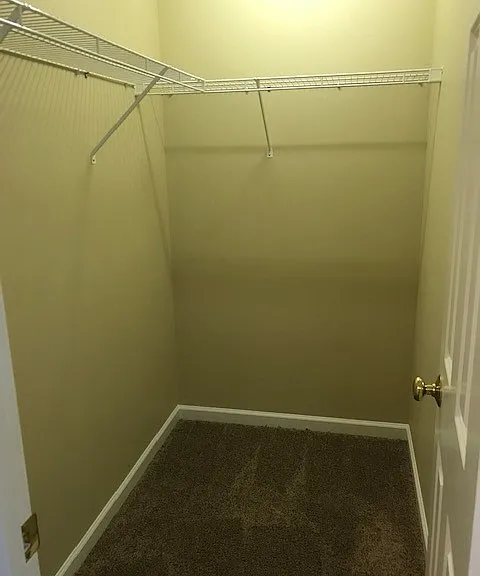 601 W Cherokee Dr — Photo 12