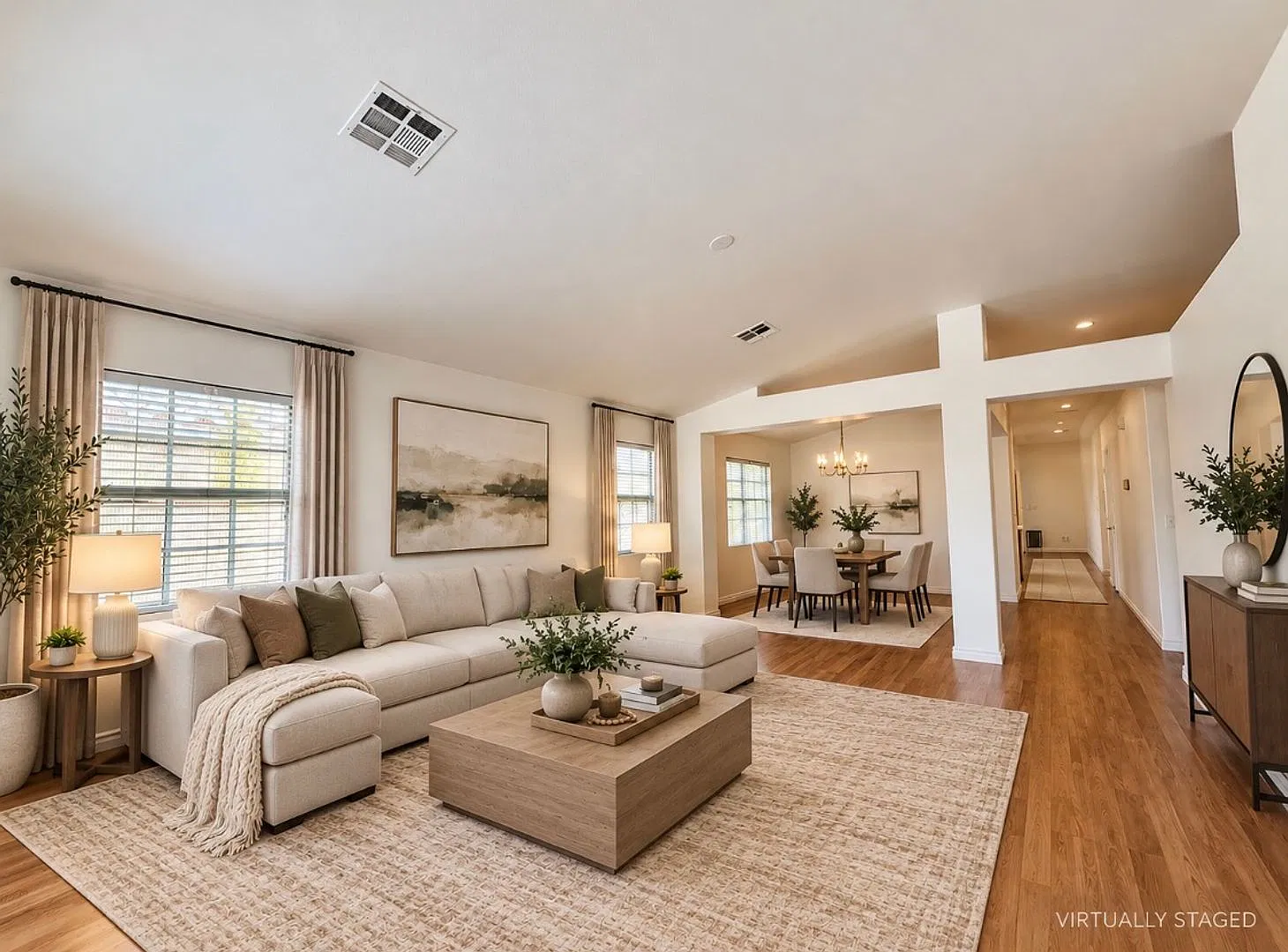 Los Prados Golf Course Community- Single Story 3 bedroom home — Photo 3