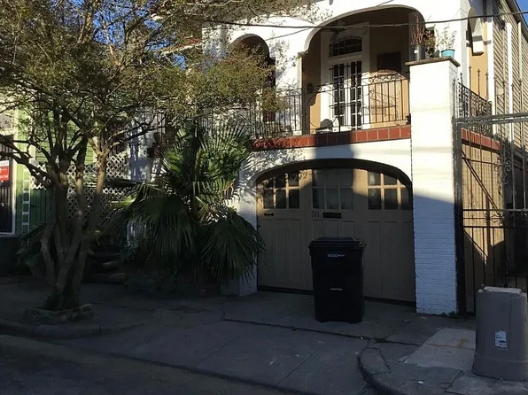 911 Saint Ferdinand St, New Orleans, LA 70117