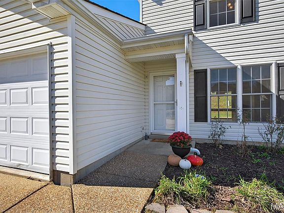 5th image of 615 New Hampton Dr