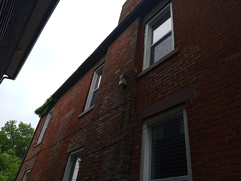 422 Stoddart Ave — Photo 38