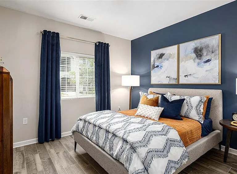 The Pointe at Heritage — Photo 9