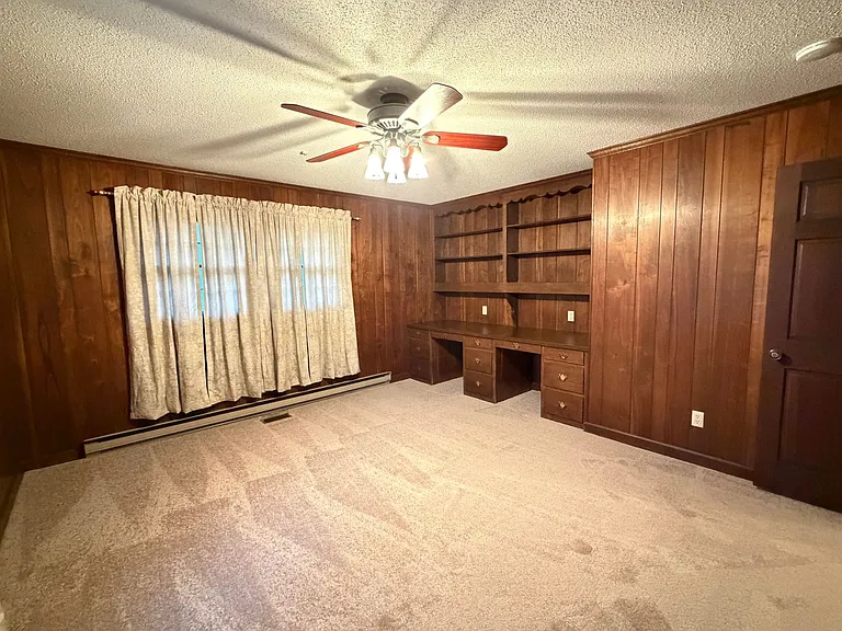 6811 Oakdale Rd — Photo 24