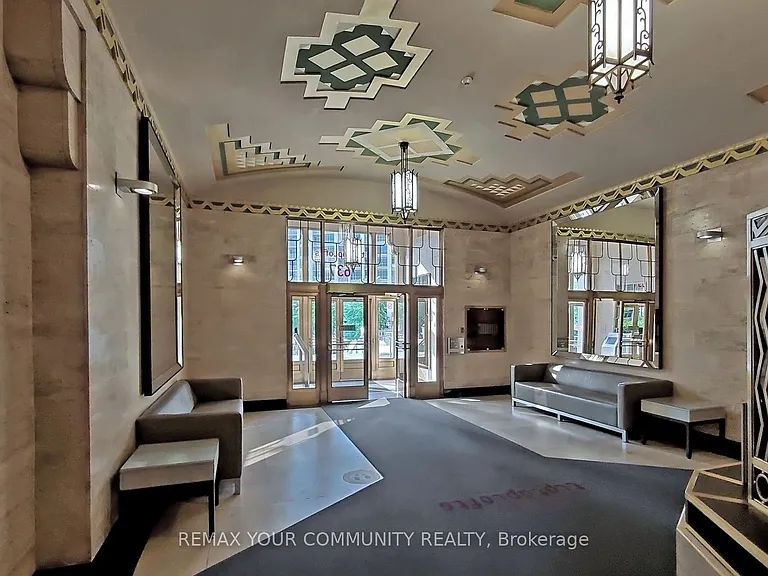 637 Lake Shore Blvd W #504 — Photo 4