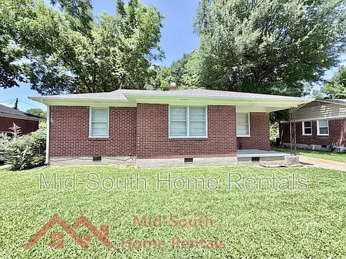 3040 S Edgeware Rd Photo 1