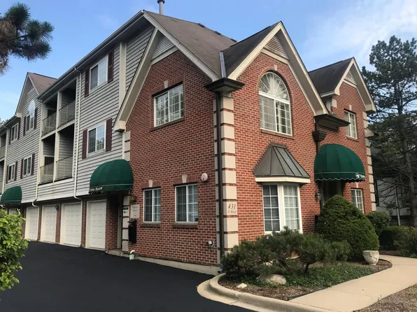 431 Hough St, Barrington, IL