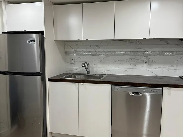 1222 Shaw St #BASEMENT — Photo 6