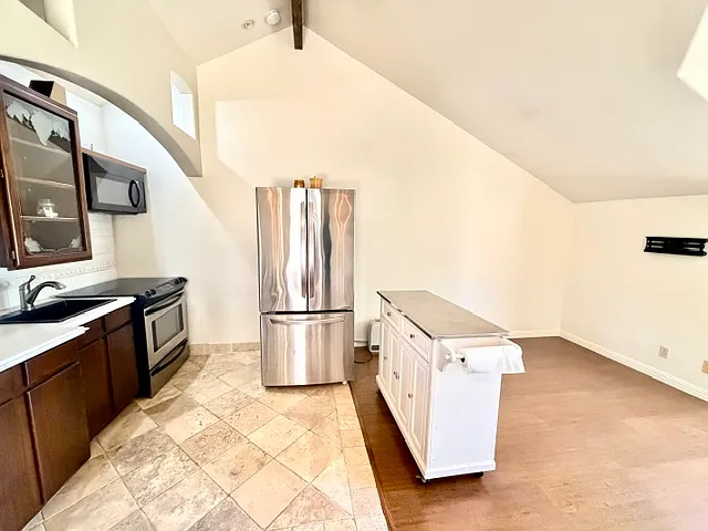 5801 La Goleta Rd #A — Photo 5