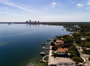 1721 Brightwaters Blvd Ne, ST PETE, FL 33704