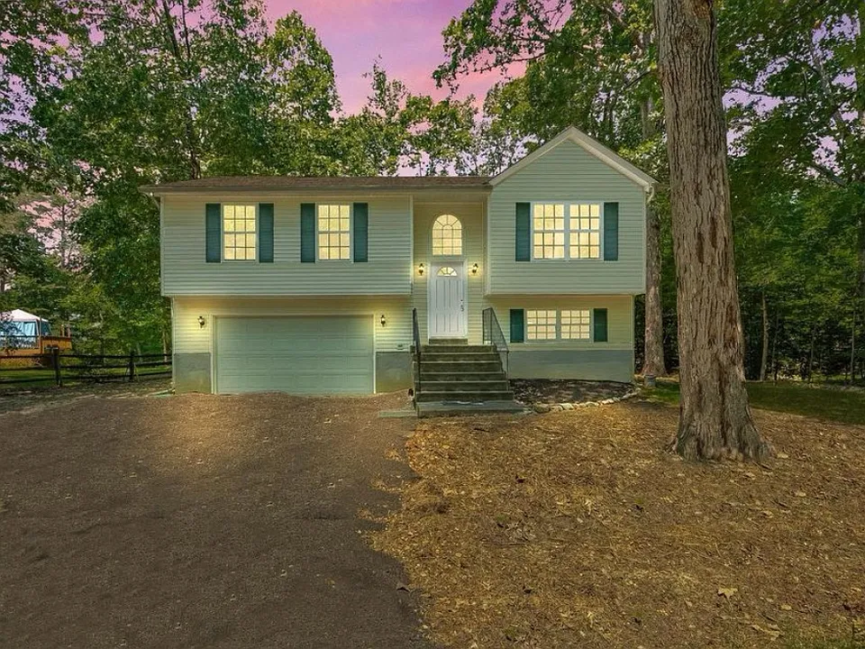 12509 Catalina Dr