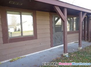 706 11th St SW, Little Falls, MN 56345