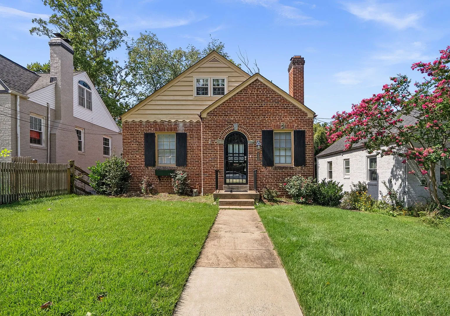 3 Bed 2 Bath - Bethesda Single Family - Move In Ready — Photo 1