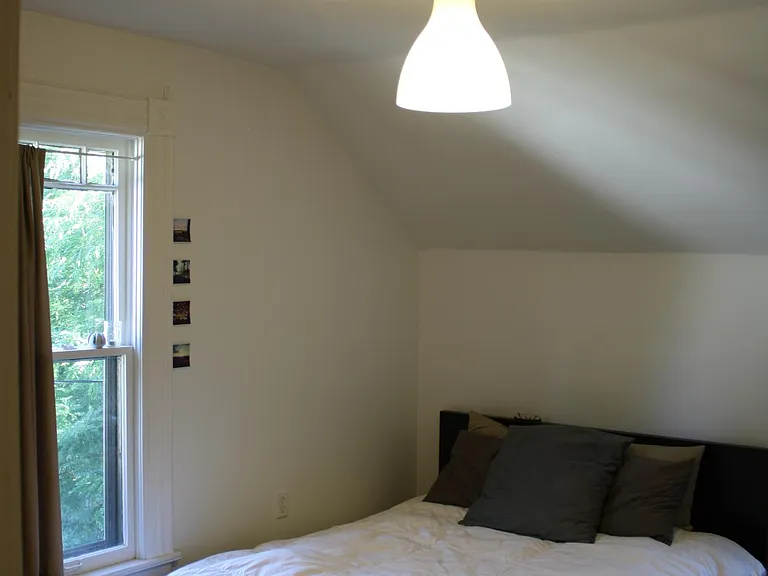 328 Paris Ave SE #4 — Photo 9