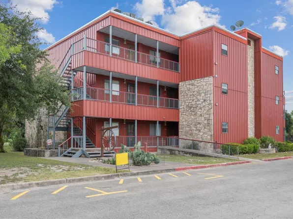 951 Fairway Cir, Brackettville, TX 78832