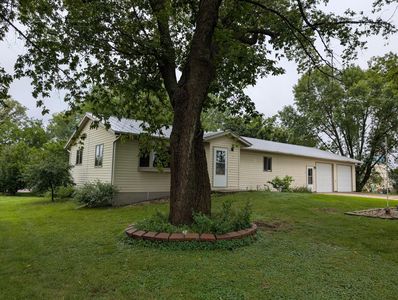 175 E 4th St, Cottonwood, MN, 56229