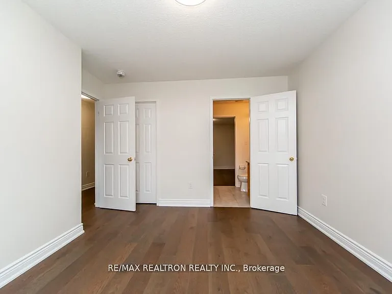 24 Skelton Cres — Photo 28