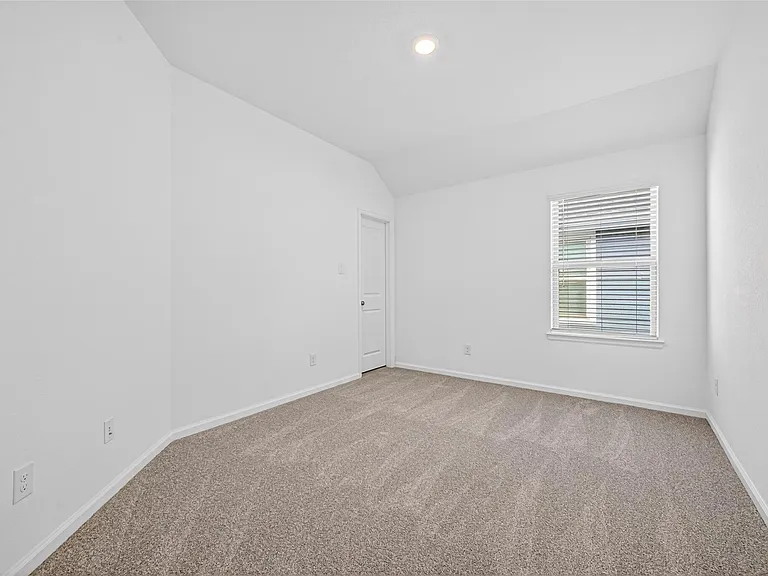5703 Foggy Vine Ct — Photo 35
