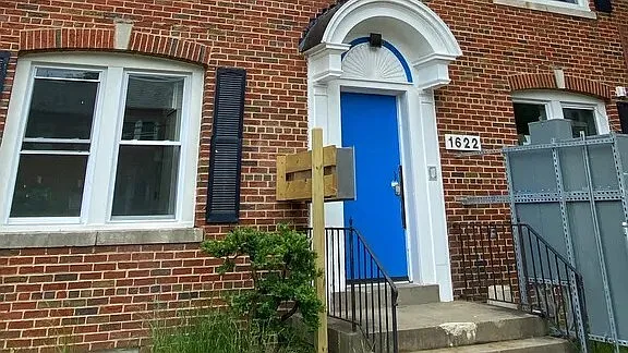 2 bed, 800 sqft, $2,200 — Photo 2