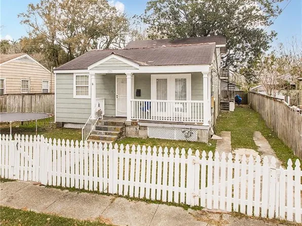 1229 Tita St, New Orleans, LA 70114