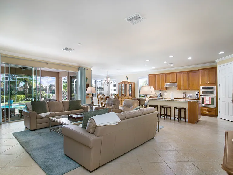 15006 Cuberra Ln — Photo 7