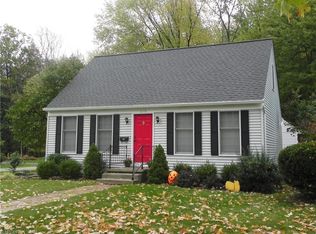 379 Avon Belden Rd, Avon Lake, OH 44012