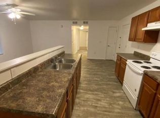 2501 24th St #103, Des Moines, IA 50310