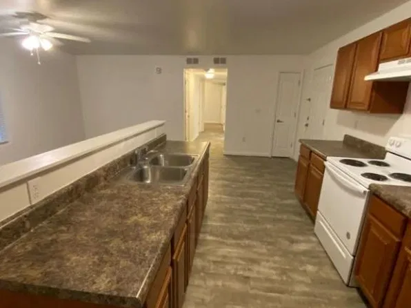2501 24th St, Des Moines, IA