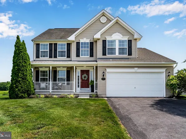 1151 Dallas Dr, Greencastle, PA 17225