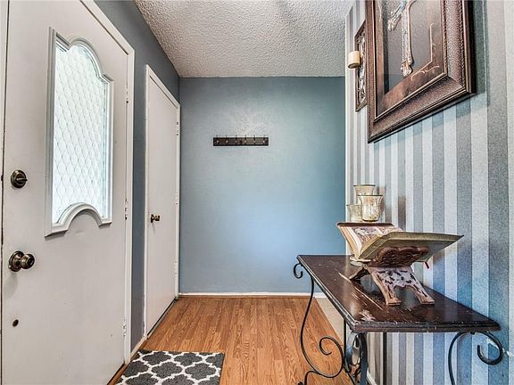5th image of 1745 Caddo Dr